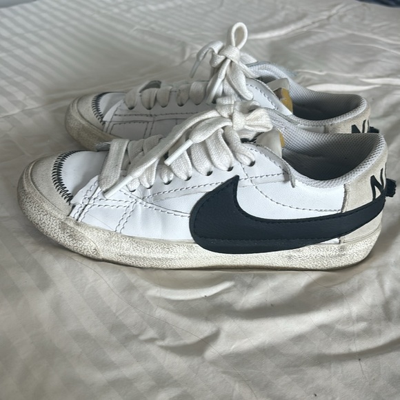 Nike lifestyle sneakers - Picture 2 of 6